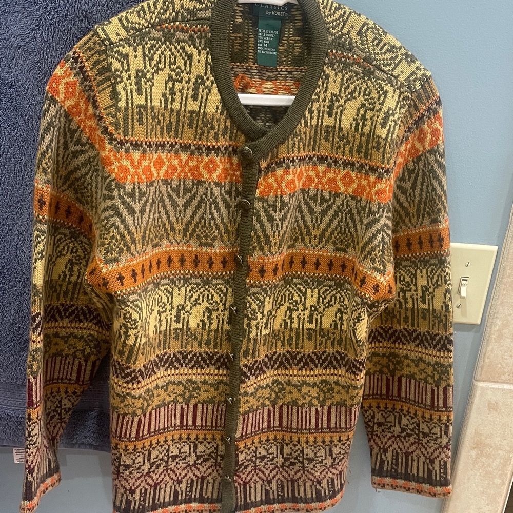 vintage women's cardigan from the brand Country Classics by Koret